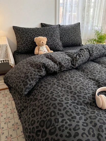 2/3pcs Set Fashionable Black & Dark Gray Leopard Print Duvet Cover Bedding Set, Soft & Breathable, Wrinkle-Resistant, Luxury Hotel Style, Gift For Parents & Friends, Reversible Dual-Color Quilted Duve
