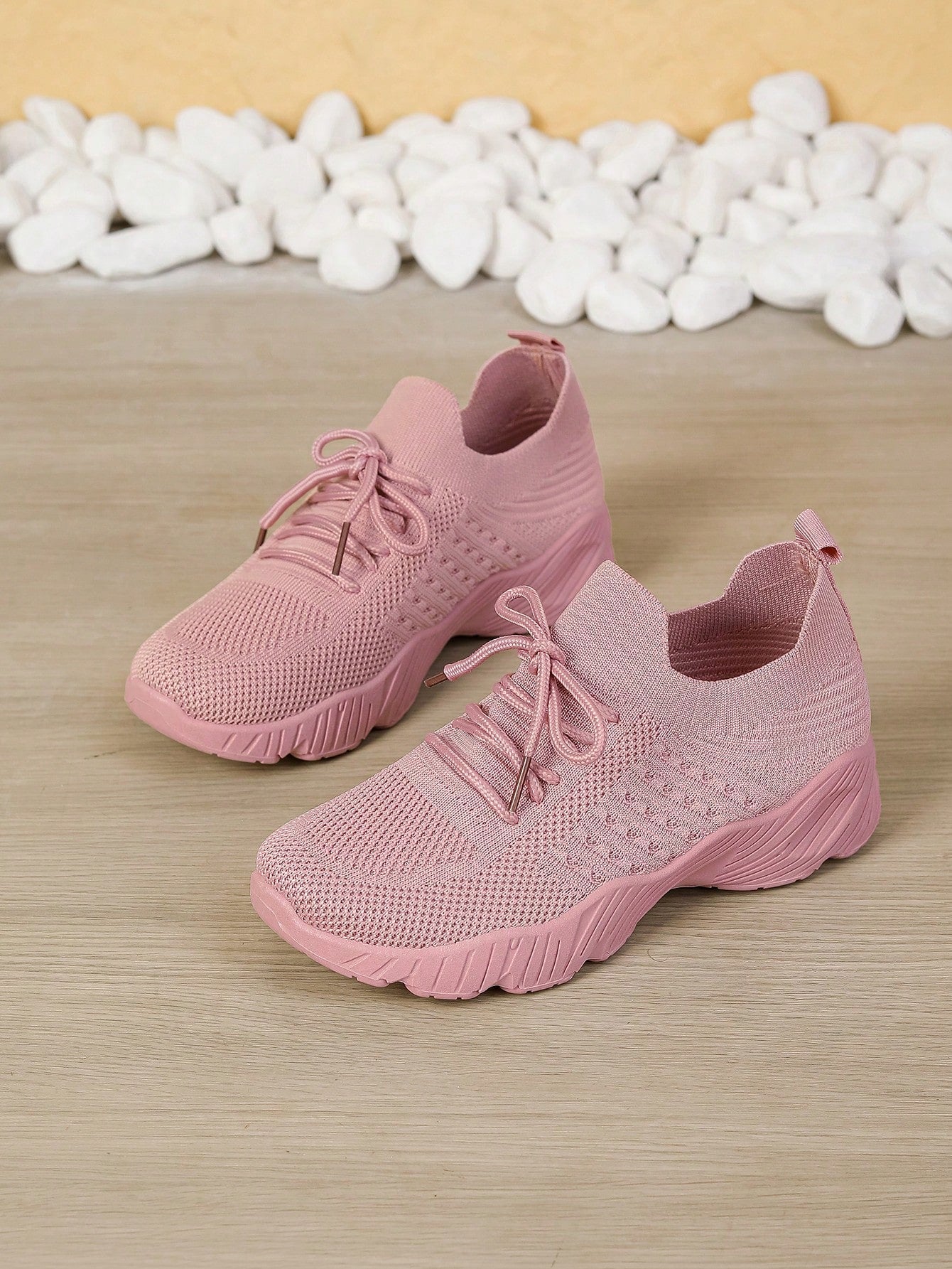 2026 New Style Women's Casual Sports Shoes Solid Color Lace-Up Slip-On Wear-Resistant Eva Insole Women's Tennis Shoes Indoor Exercise Outdoor Hiking Autumn And Winter Women's Shoes