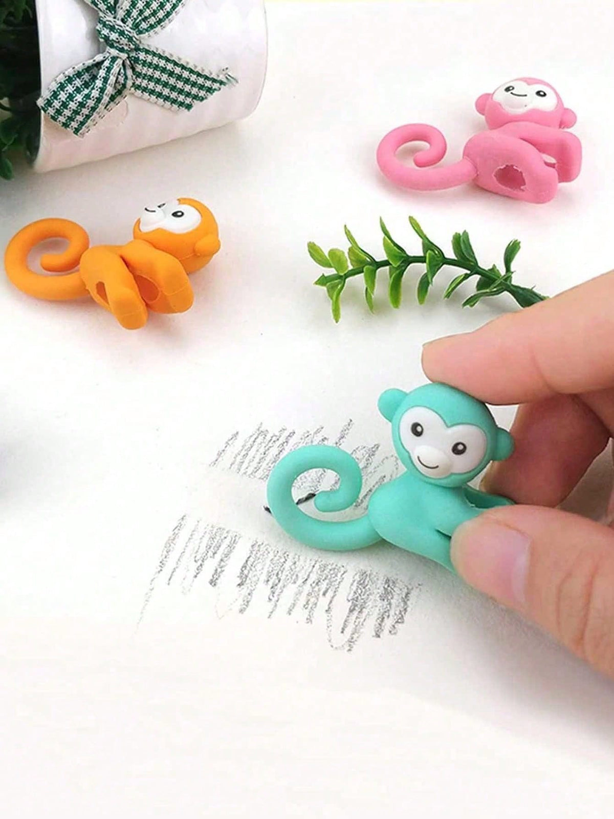24pcs Mini 3D Cute Monkey Pencil Erasers, Monkey Erasers, Hanging Pencil Erasers, Suitable For Classroom Rewards, Party Favors, Back To School Gifts And Friend Exchange