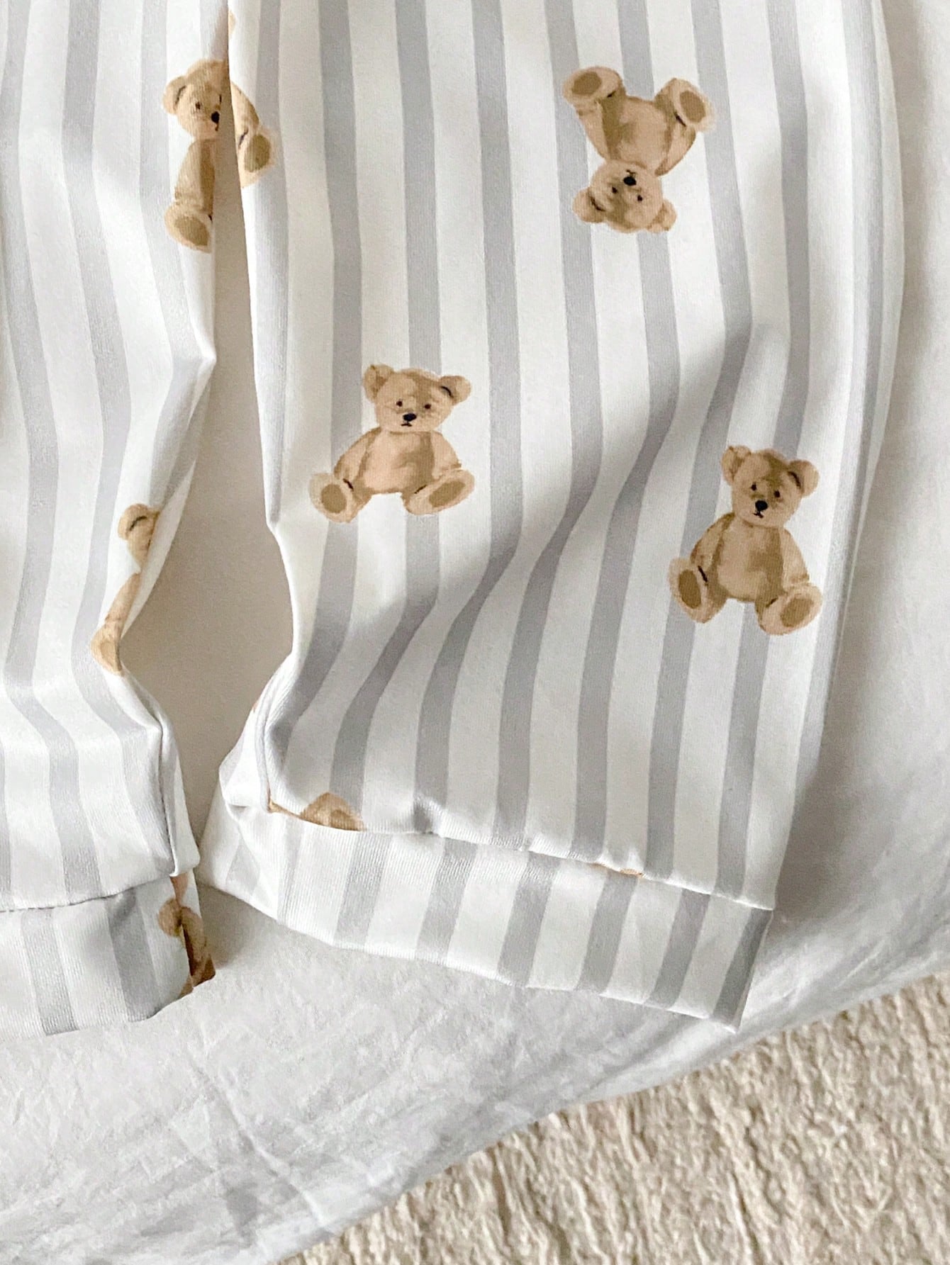 2pcs Baby Boy Cute Bear Print Gray&White Striped Short Sleeve Top And Pants Pajama Set,Summer Family Matching,Brown And White Polka Dot Sleepwear