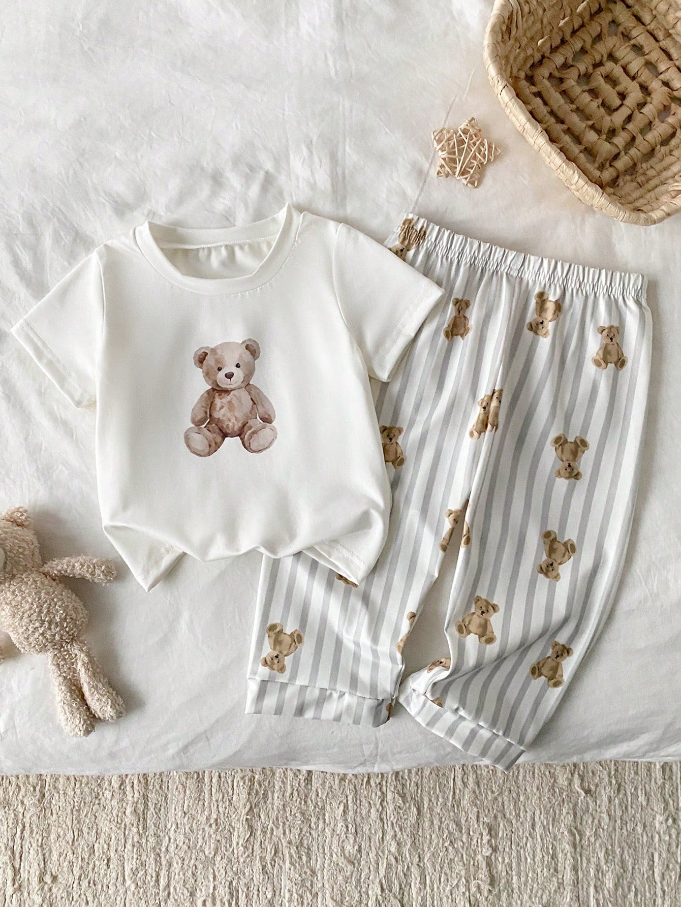 2pcs Baby Boy Cute Bear Print Gray&White Striped Short Sleeve Top And Pants Pajama Set,Summer Family Matching,Brown And White Polka Dot Sleepwear