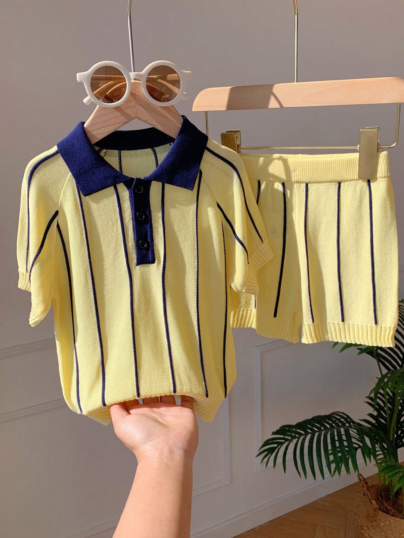 2pcs Baby Boy/Girl Summer Casual Yellow Striped Polo Shirt & Shorts Set, Knit Set, Knitwear Set, Breathable Set, Infant Outfit