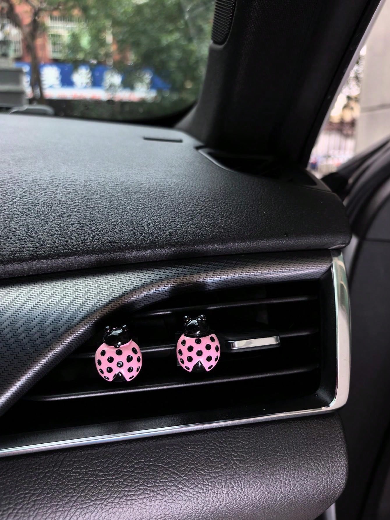2PCS Car Interior Air Vents, Air Conditioning Decorations, Insect Accessories Add Vitality To The Car Interior