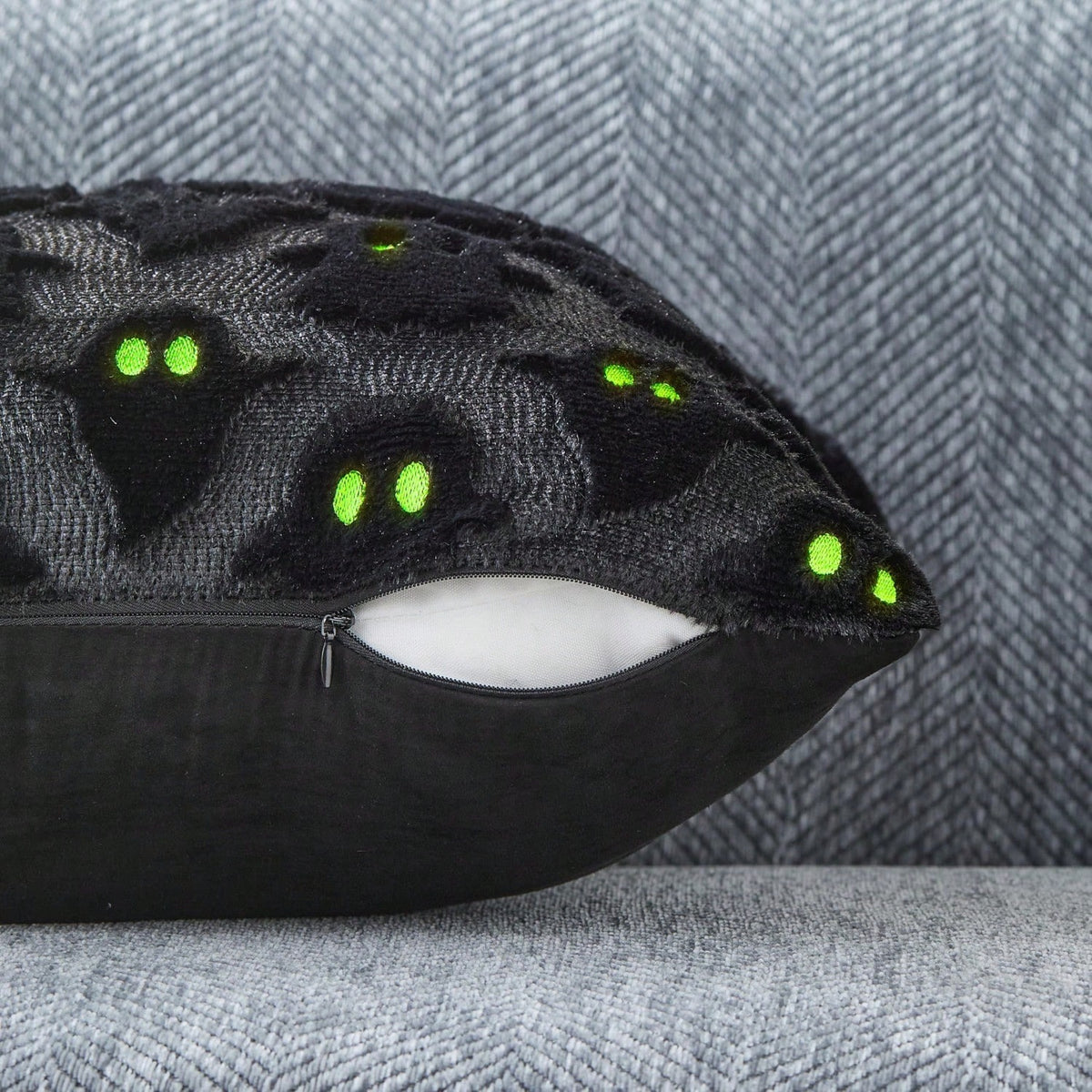 2Pcs Halloween Pillow Covers 18x18 Inch White Ghost Throw Pillow Cases Soft Plush Faux Fur Wool Couch Cushion Case For Chair Sofa Bedroom Living Room Home Decor