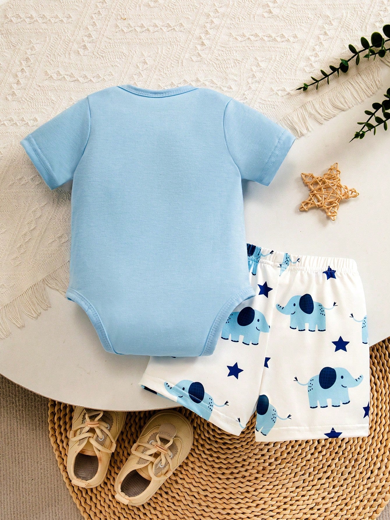 2pcs Newborn Short Sleeve Outfit Blue And White Striped Summer Casual Cute Family Matching Romper Shorts Elephant Print Soft Comfortable Clothes