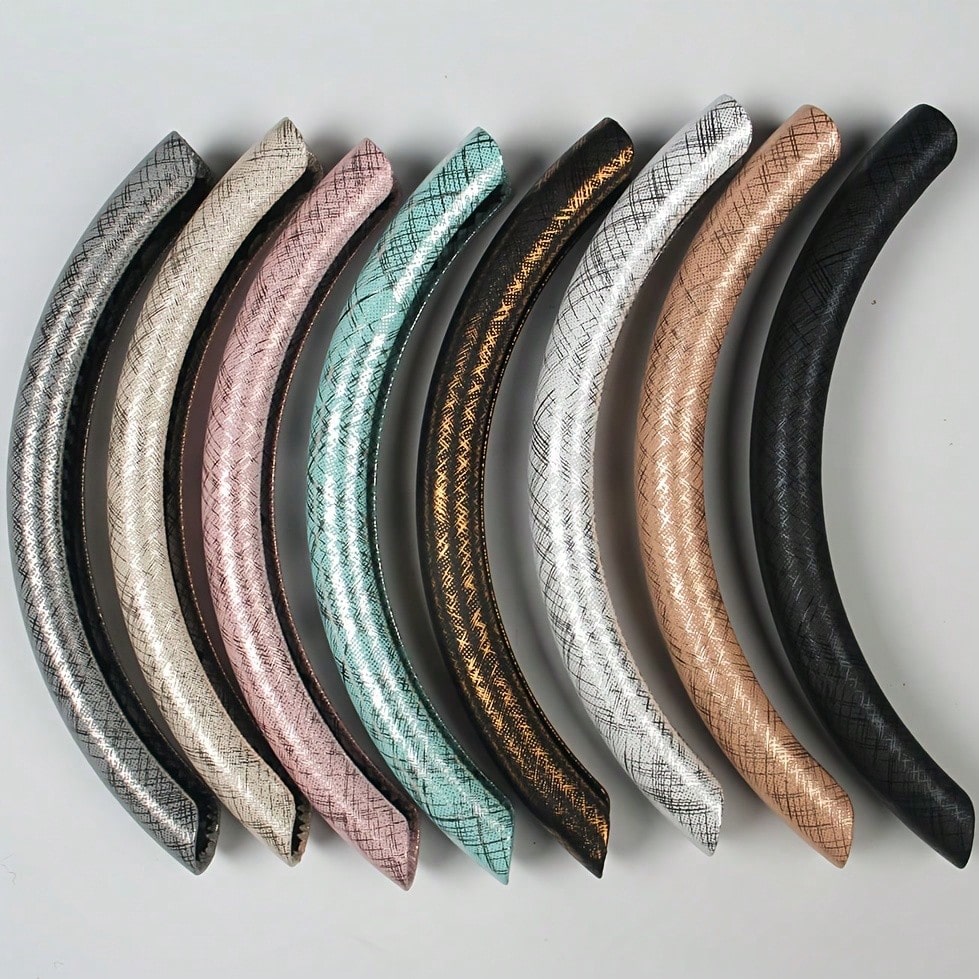 2pcs Personalized Non-Slip Steering Wheel Cover- Faux Gold Silk Fabric Pattern + Easy Installation + No Inner Ring, For Car/MPV/SUV/RV/Pickup/Van/D-Shape/O-Shape/Round Steering Wheel
