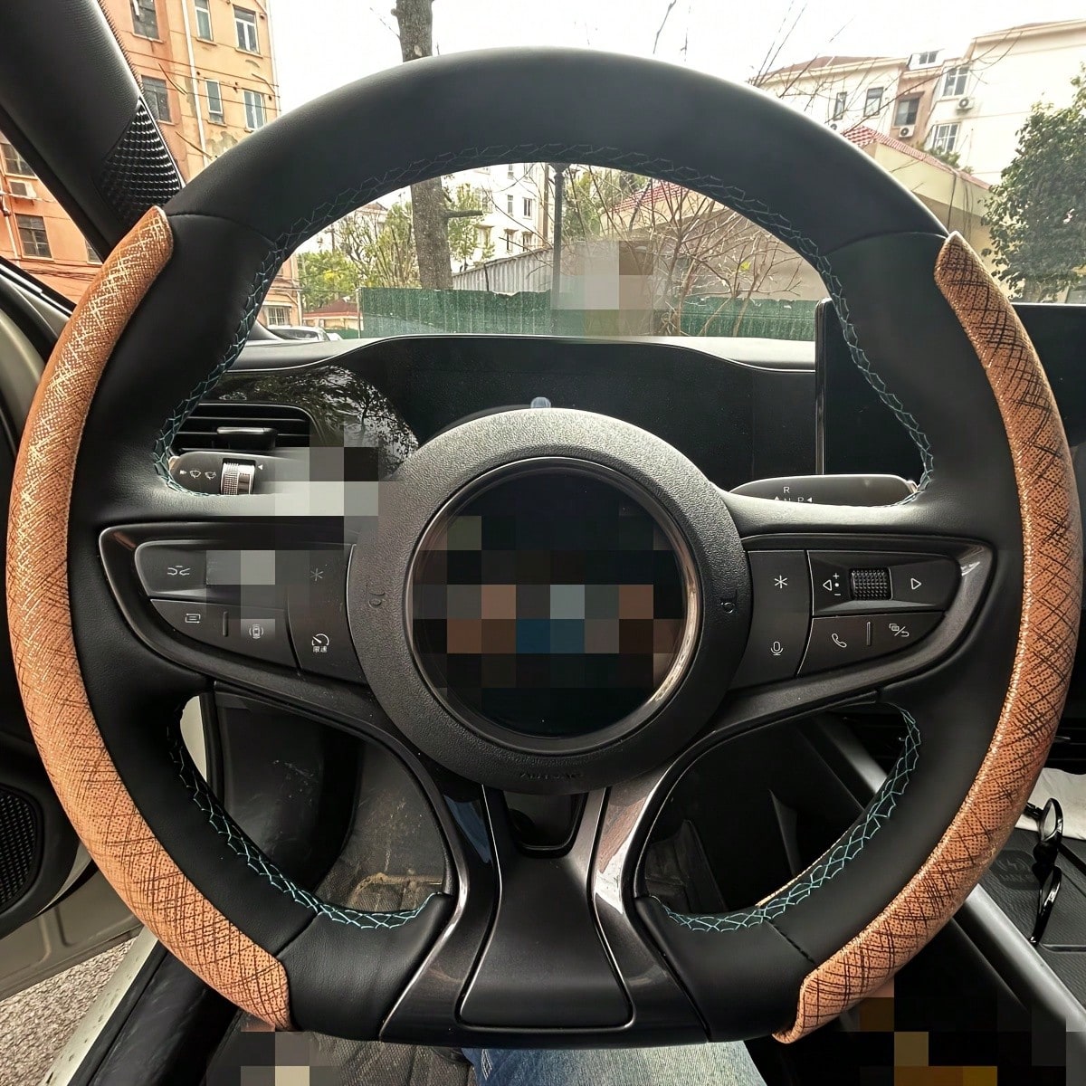 2pcs Personalized Non-Slip Steering Wheel Cover- Faux Gold Silk Fabric Pattern + Easy Installation + No Inner Ring, For Car/MPV/SUV/RV/Pickup/Van/D-Shape/O-Shape/Round Steering Wheel
