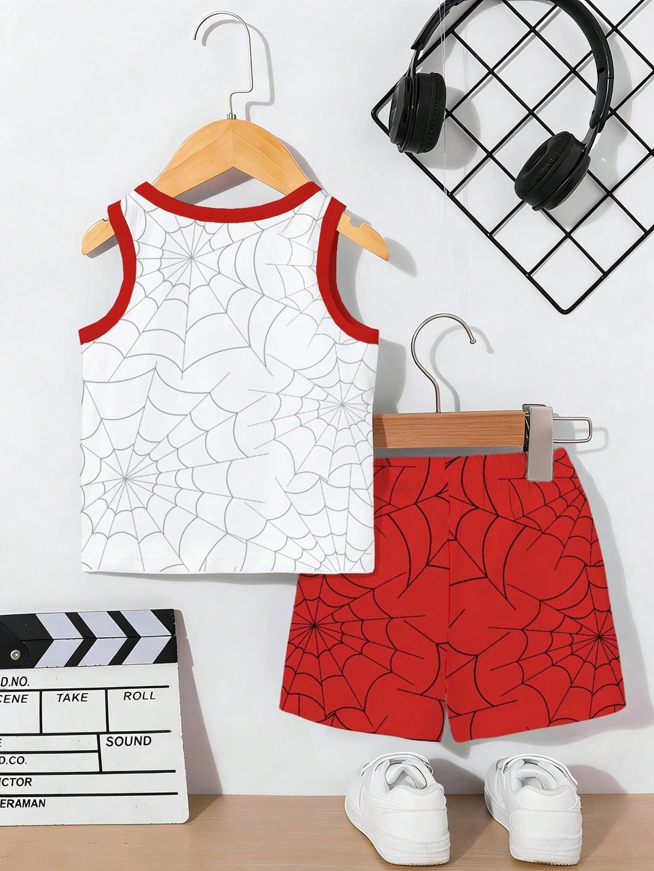 2pcs/Set Baby Boy Casual Streetwear Outfit Spider & Superhero Graphic Letter Print Round Neck Tank Top & Shorts White And Red Summer Cute Beach