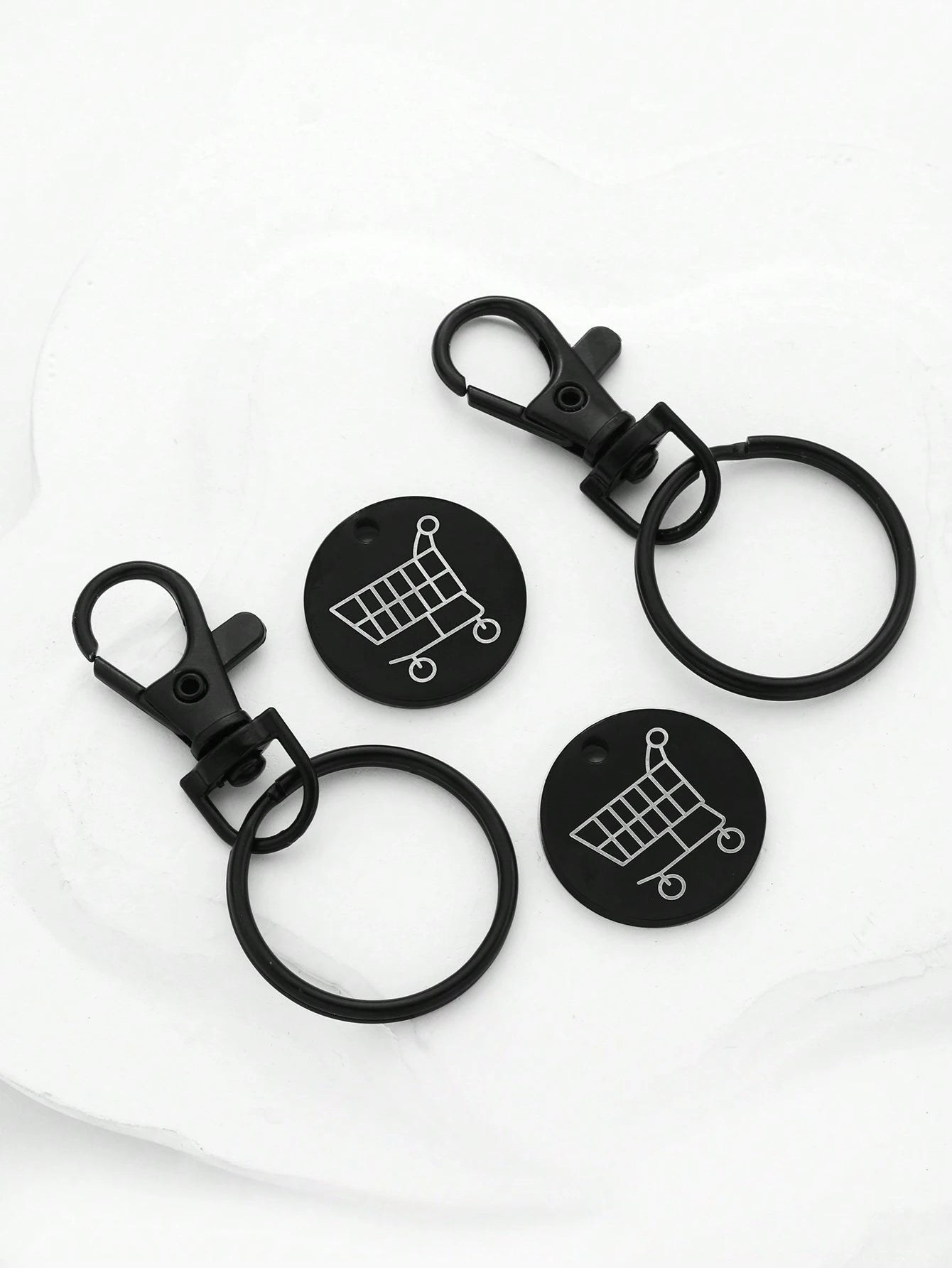 2pcs Women's Creative Shopping Cart Logo Keychain Stainless Steel Round Euro-American Supermarket Hand-Pushed Shopping Cart Coin Metal Token Key Chain Female Gift Bag Pendant Key Chain Charms Keyrings
