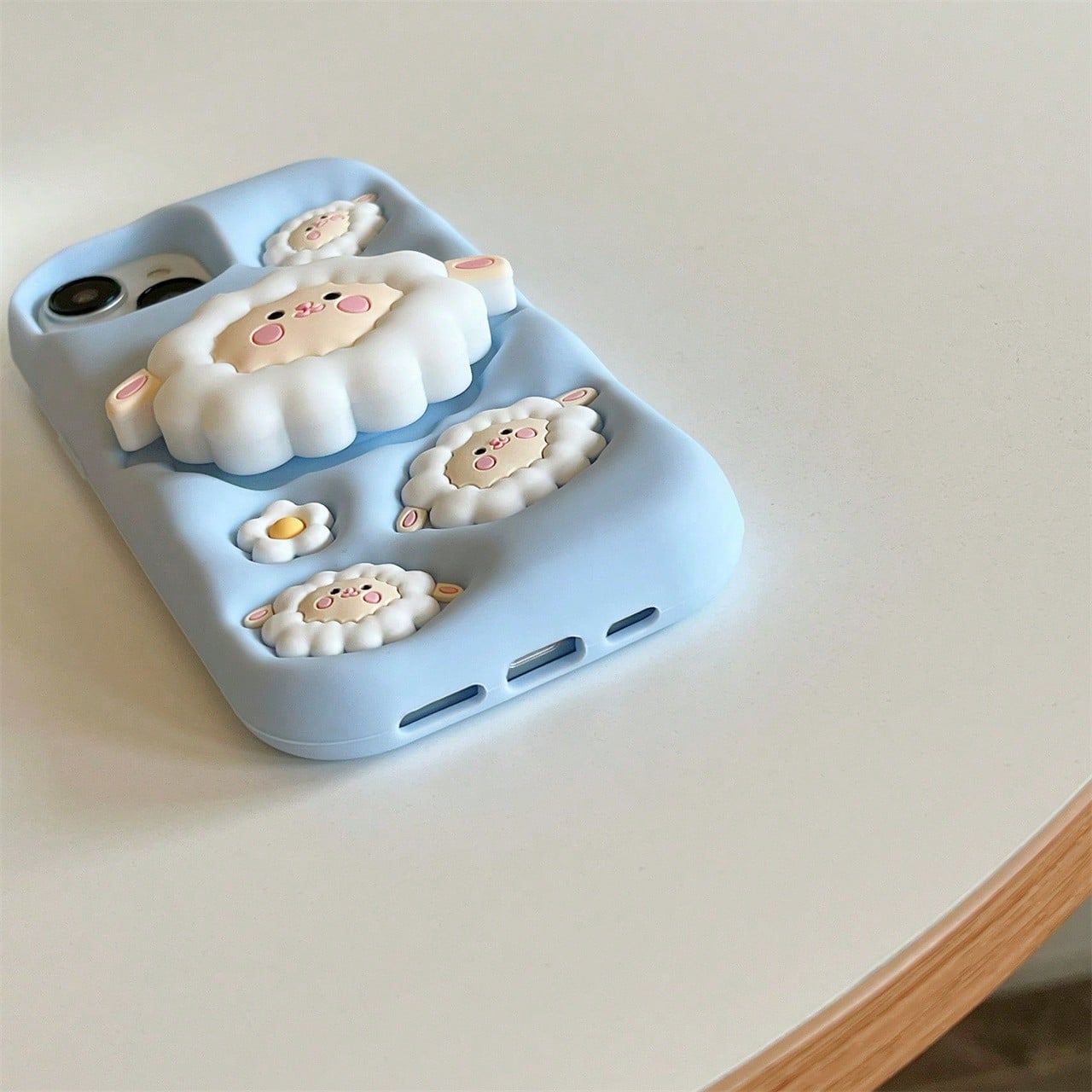 3D Cute 3D Clover Phone Case, Cartoon Integrated Stand Suitable For IPhone 15/17 Air/17, Full Coverage Protective Cover For Apple 13/14 Pro Max, Korean Ins Style Creative Soft Silicone 16 Pro New Mode