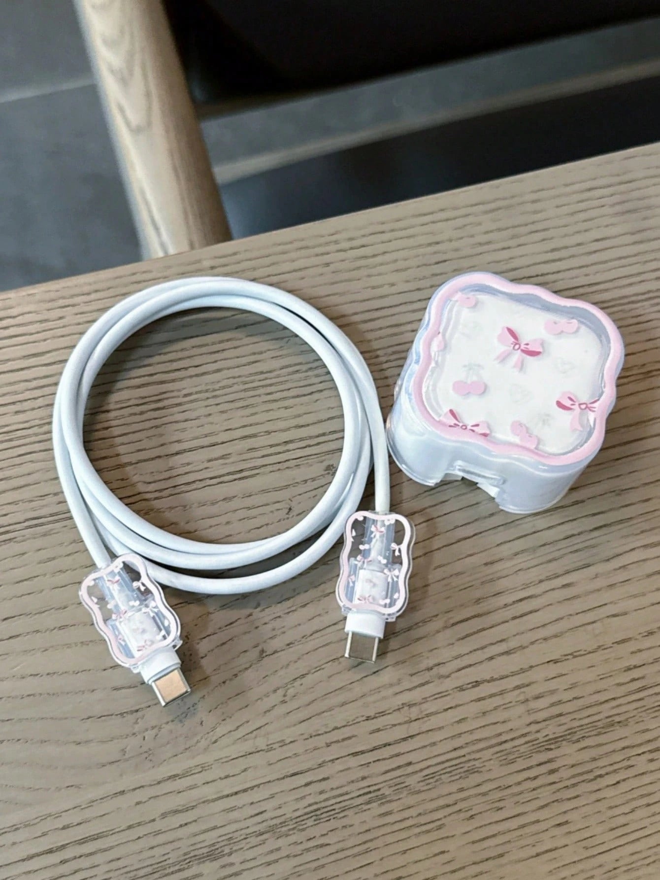 3pcs/Set Wave Pattern Charger Cable Protector Case, UV Painted Pink Bow & Cherry Design, Suitable For 20W UK Apple Fast Charger, Prevent Cable Damage