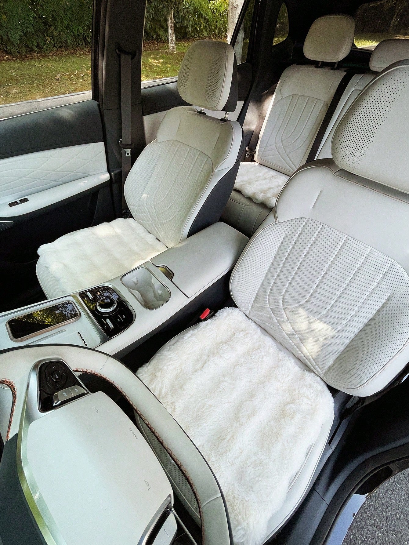 3pcs/Set Women's Plush Car Seat Cushion, Creative Car Front Seat Pad, Warm Fuzzy Seat Cover For Winter