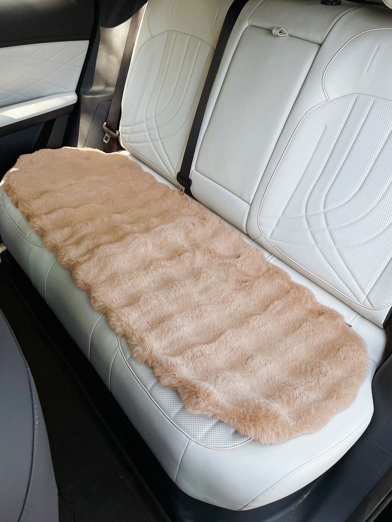 3pcs/Set Women's Plush Car Seat Cushion, Creative Car Front Seat Pad, Warm Fuzzy Seat Cover For Winter