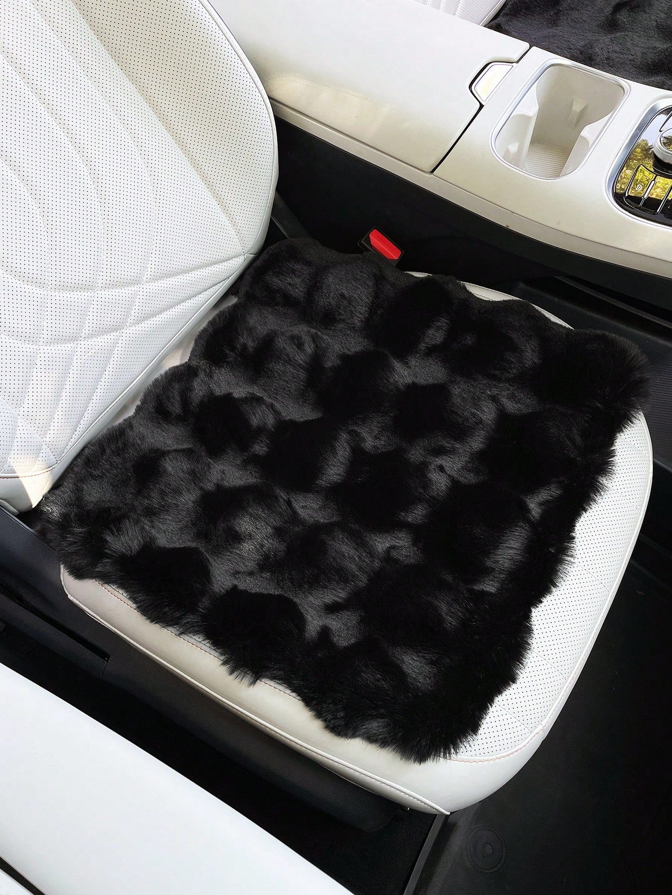 3pcs/Set Women's Plush Car Seat Cushion, Creative Car Front Seat Pad, Warm Fuzzy Seat Cover For Winter