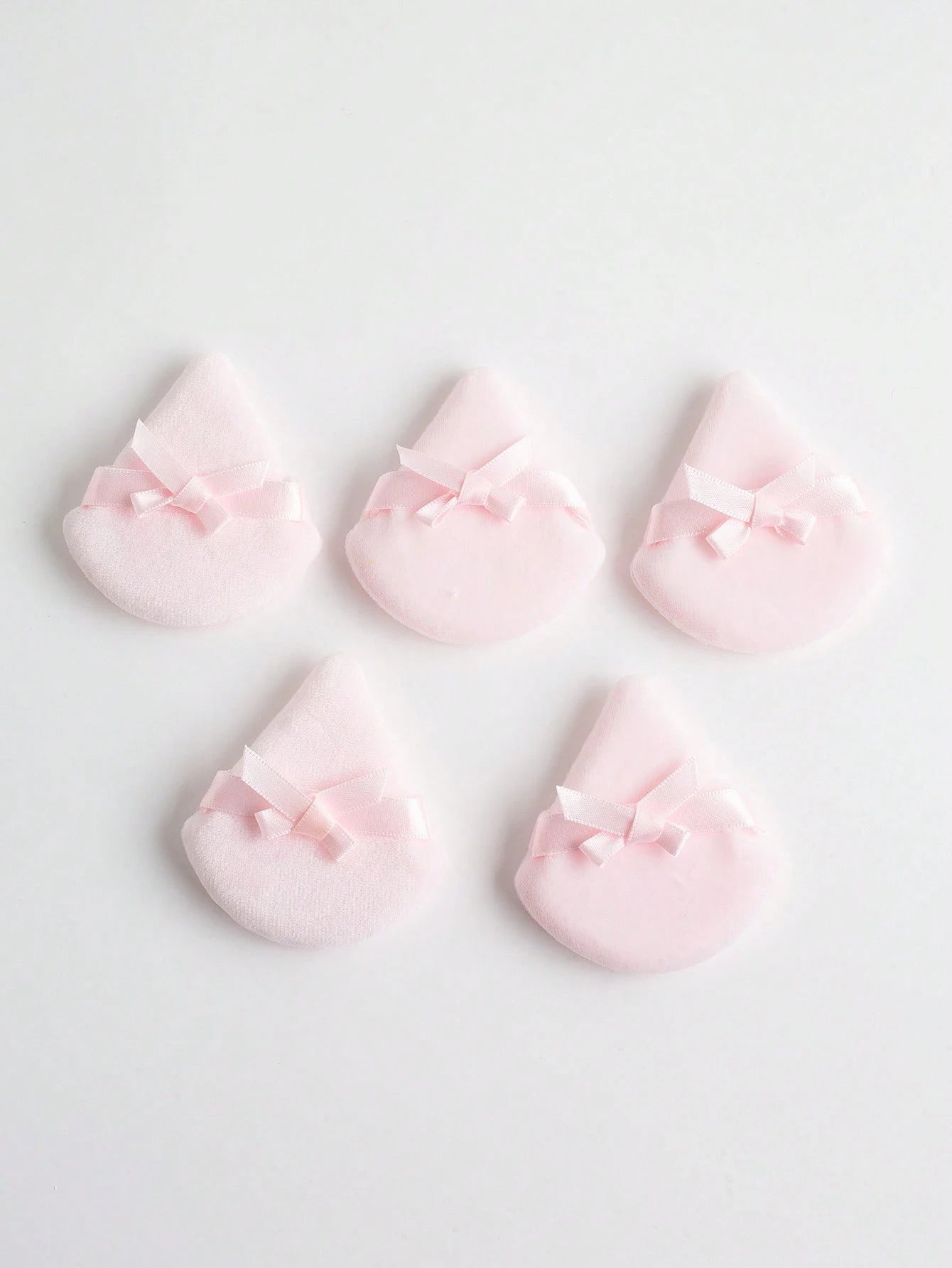 5pcs Butterfly Shaped Makeup Sponge Puff, Dual-Sided Fluffy Powder Puff For Home & Makeup Artists (Triangle Shape),Makeup,Cheap,Room Decor,Vanity,Travel,Bedroom,Makeup Accessories,Puff,Makeup Blender