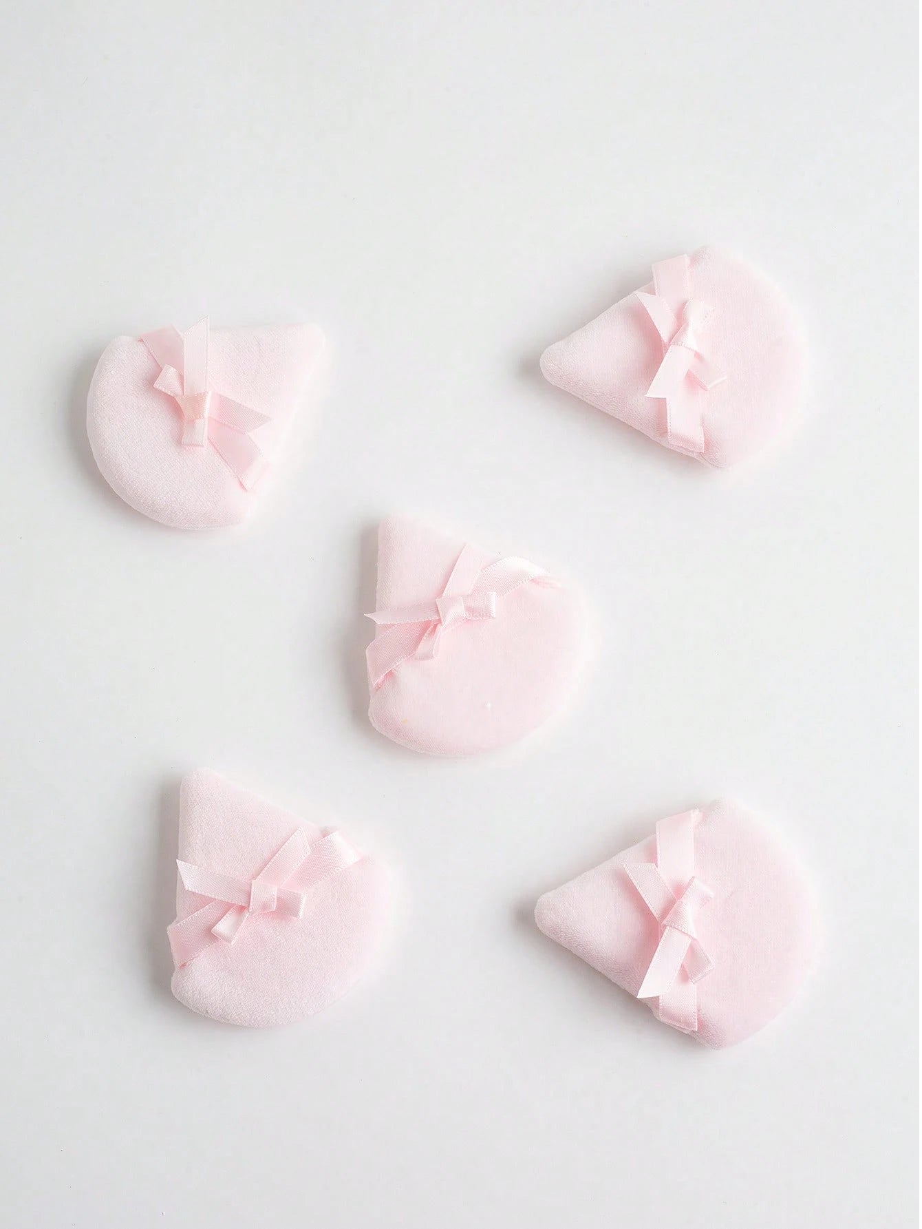 5pcs Butterfly Shaped Makeup Sponge Puff, Dual-Sided Fluffy Powder Puff For Home & Makeup Artists (Triangle Shape),Makeup,Cheap,Room Decor,Vanity,Travel,Bedroom,Makeup Accessories,Puff,Makeup Blender