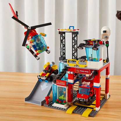 650pcs City Police Station Fire Station Special Police Command Center Building Blocks Set, Multi-Layer Rescue Scene Assembly Blocks, Includes Helicopter And Vehicles, Boys DIY Assembly Toy Halloween