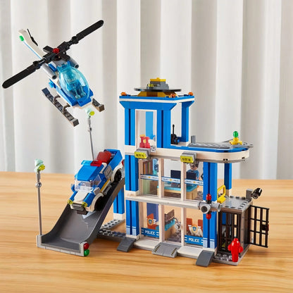 650pcs City Police Station Fire Station Special Police Command Center Building Blocks Set, Multi-Layer Rescue Scene Assembly Blocks, Includes Helicopter And Vehicles, Boys DIY Assembly Toy Halloween