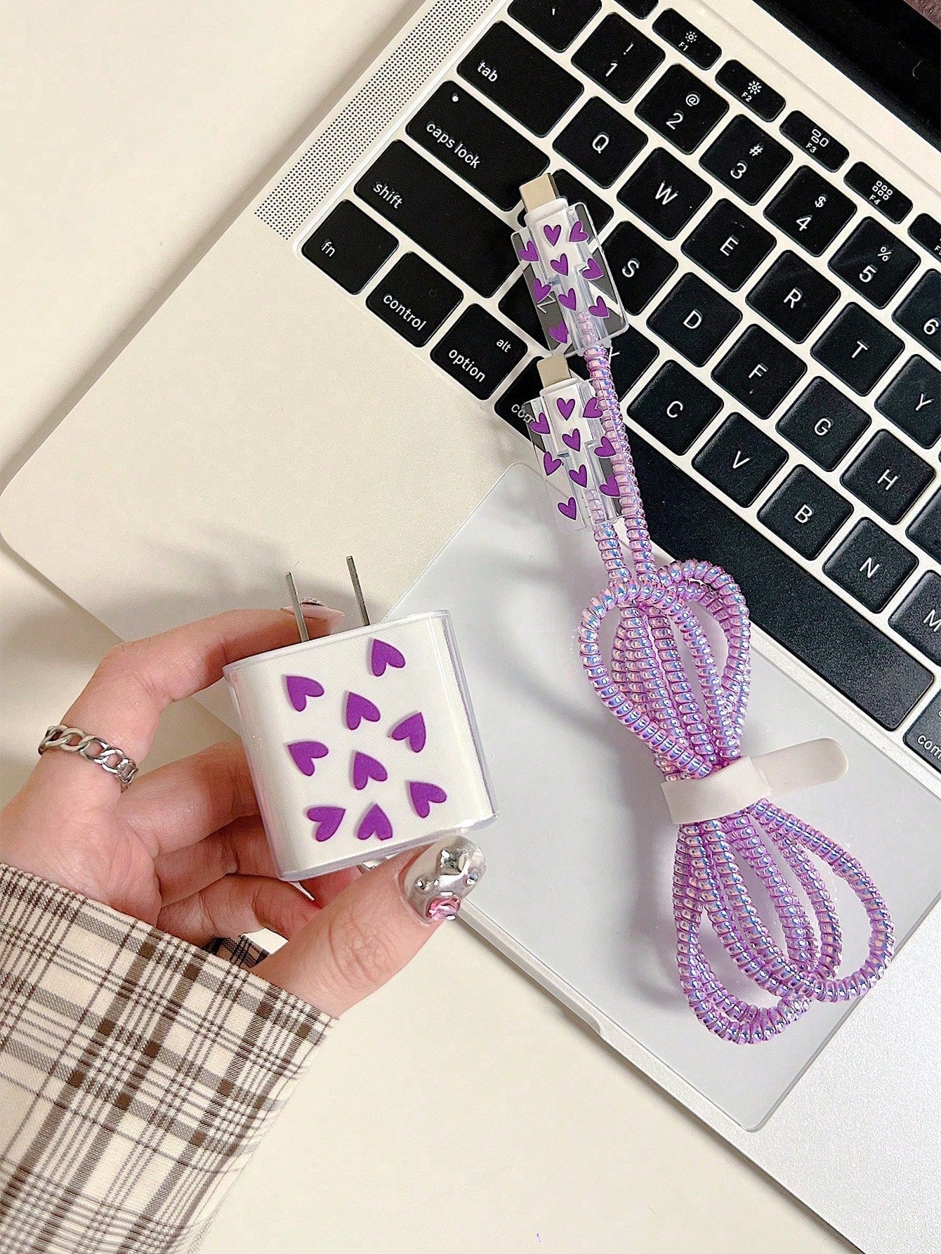 6pcs Eva Data Cable Storage Bag + Heart Shaped 1.5m Cable Winder & Clip, Tpu Charging Head Protector, Compatible With Iphone 12/13/14 Series, 20w Fast Charging Data Cable Cable Organizer