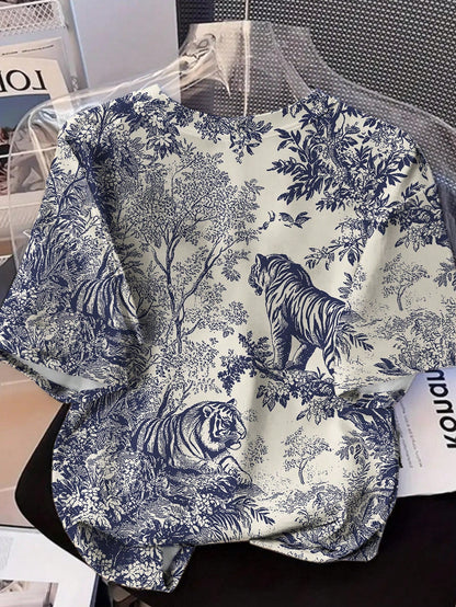 Abstract Animal Print Graphic Tee, Women Casual Round Neck Short Sleeve T-Shirt, Luxury Fall Outfits, Cute Women Outfits, Old Money Airport Outfits White Summer
