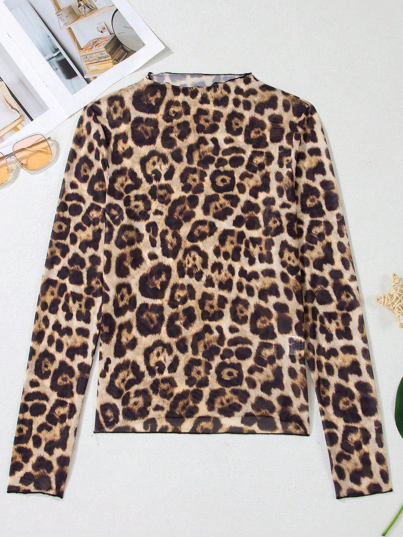 Acelitt Women's Leopard Print Mesh Stand Collar Fitted Long Sleeve Top, Suitable For Everyday Wear, Spring/Autumn Casual Brown