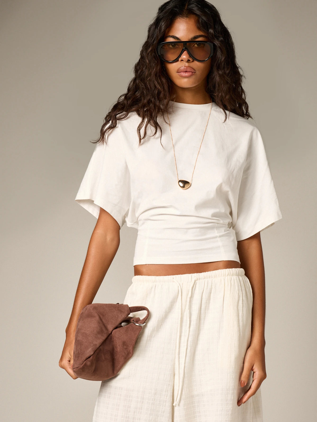AiiRZ Ruched Cinched Crop T-Shirt With Short Sleeves Round Neck Casual Summer Everyday Top