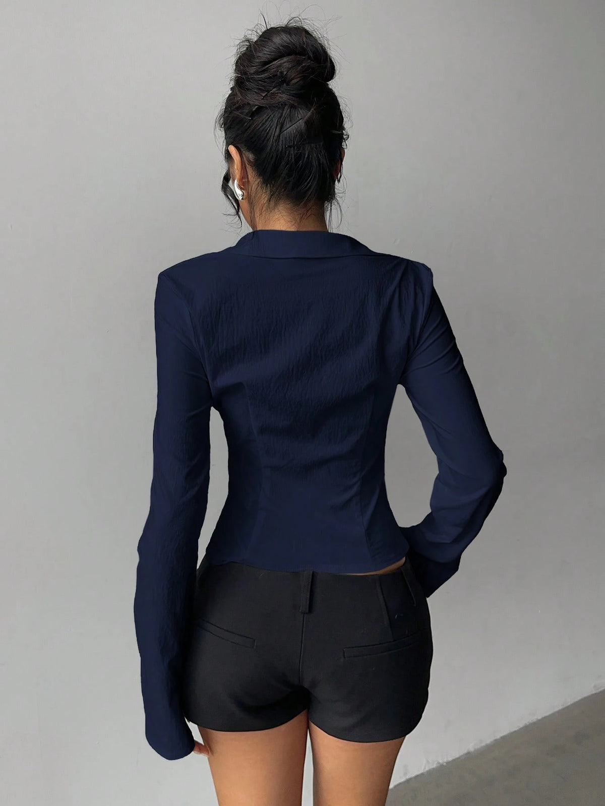 Aloruh Women's Elegant Navy Blue Shirt,Solid Color Pleated Waist Long Sleeve Blouse,Versatile For Office,Autumn,Commuting,Daily Wear,Business Casual Top