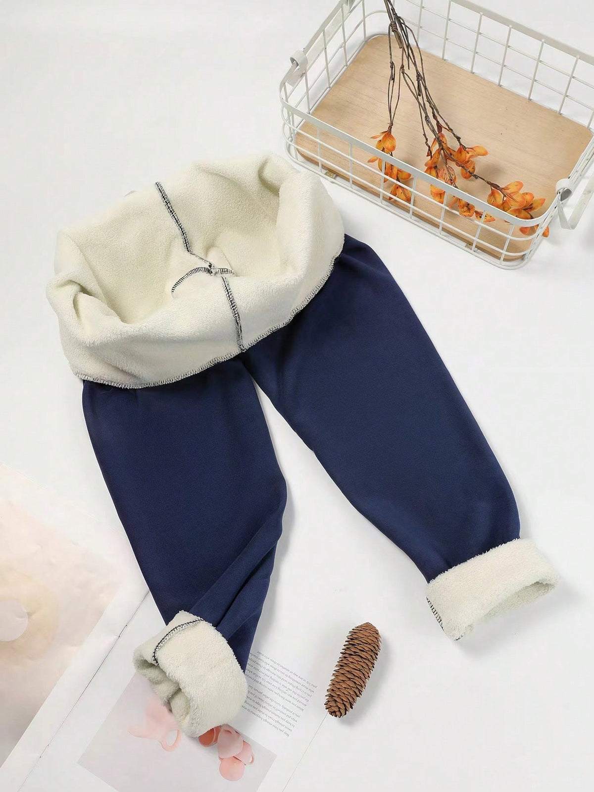 Autumn/Winter Thermal Lined Leggings, High Waist Skinny Pants, Elastic Sherpa Skinny Yoga Pants, Warm & Comfortable Black, Athleisure, Everyday Wear