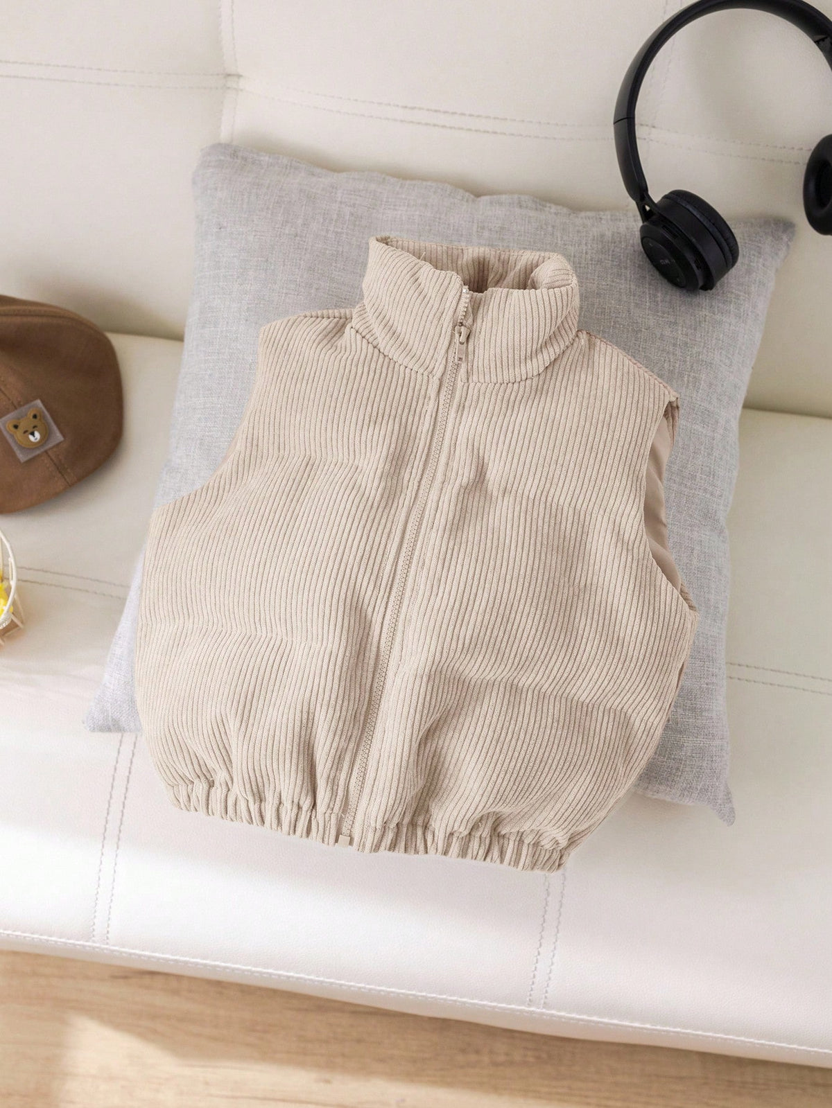 Baby Girl Autumn/Winter Cute Versatile Thermal Lined Sleeveless Jacket Vest Corduroy Zip Up Puffer Fall