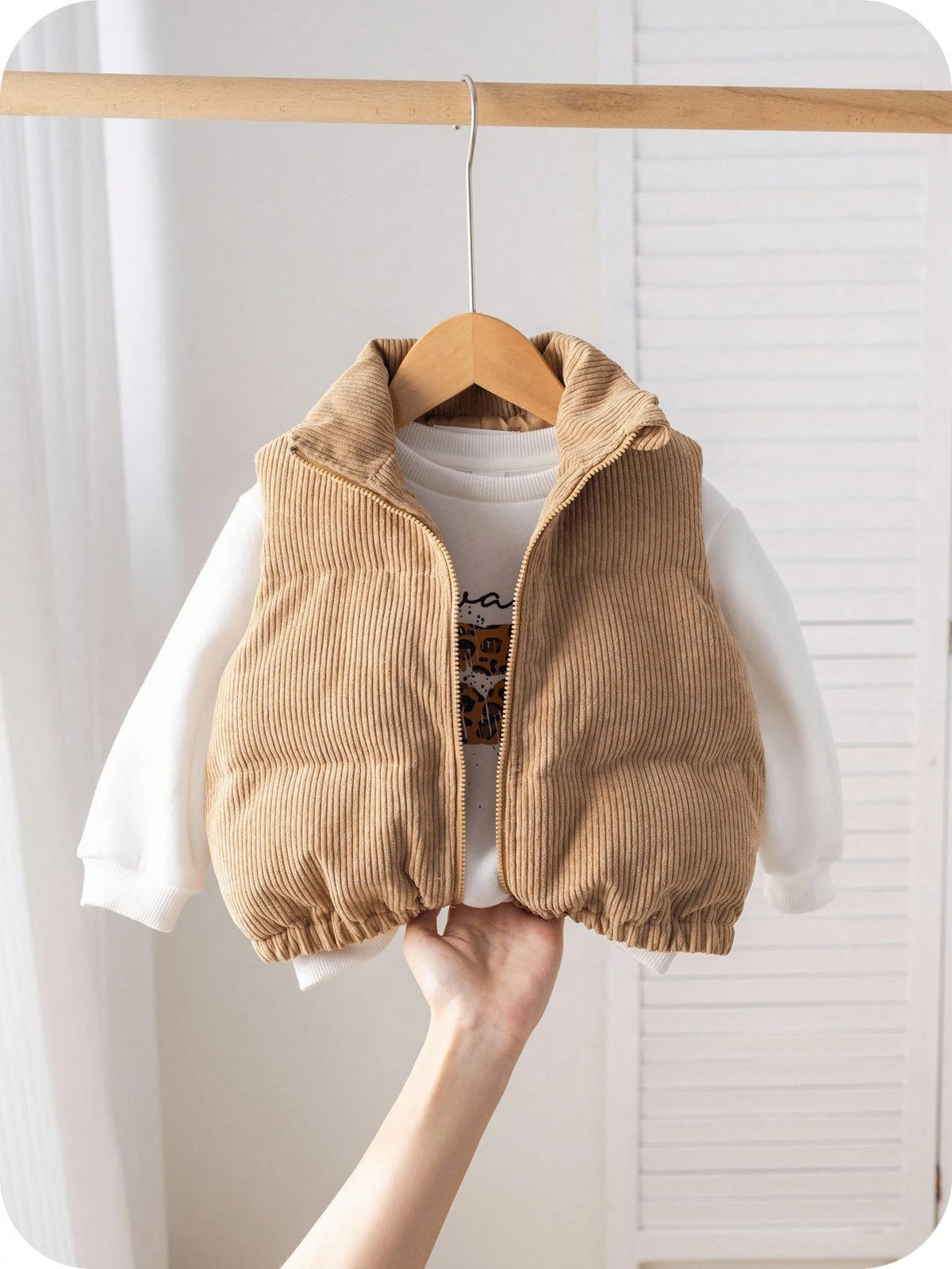 Baby Girl Autumn/Winter Cute Versatile Thermal Lined Sleeveless Jacket Vest Corduroy Zip Up Puffer Fall
