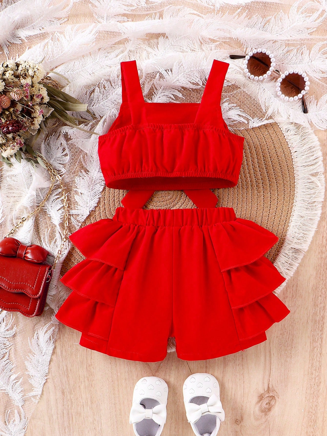 Baby Girl Bow Detail Decoration Short Strap Top And Red Shorts Set