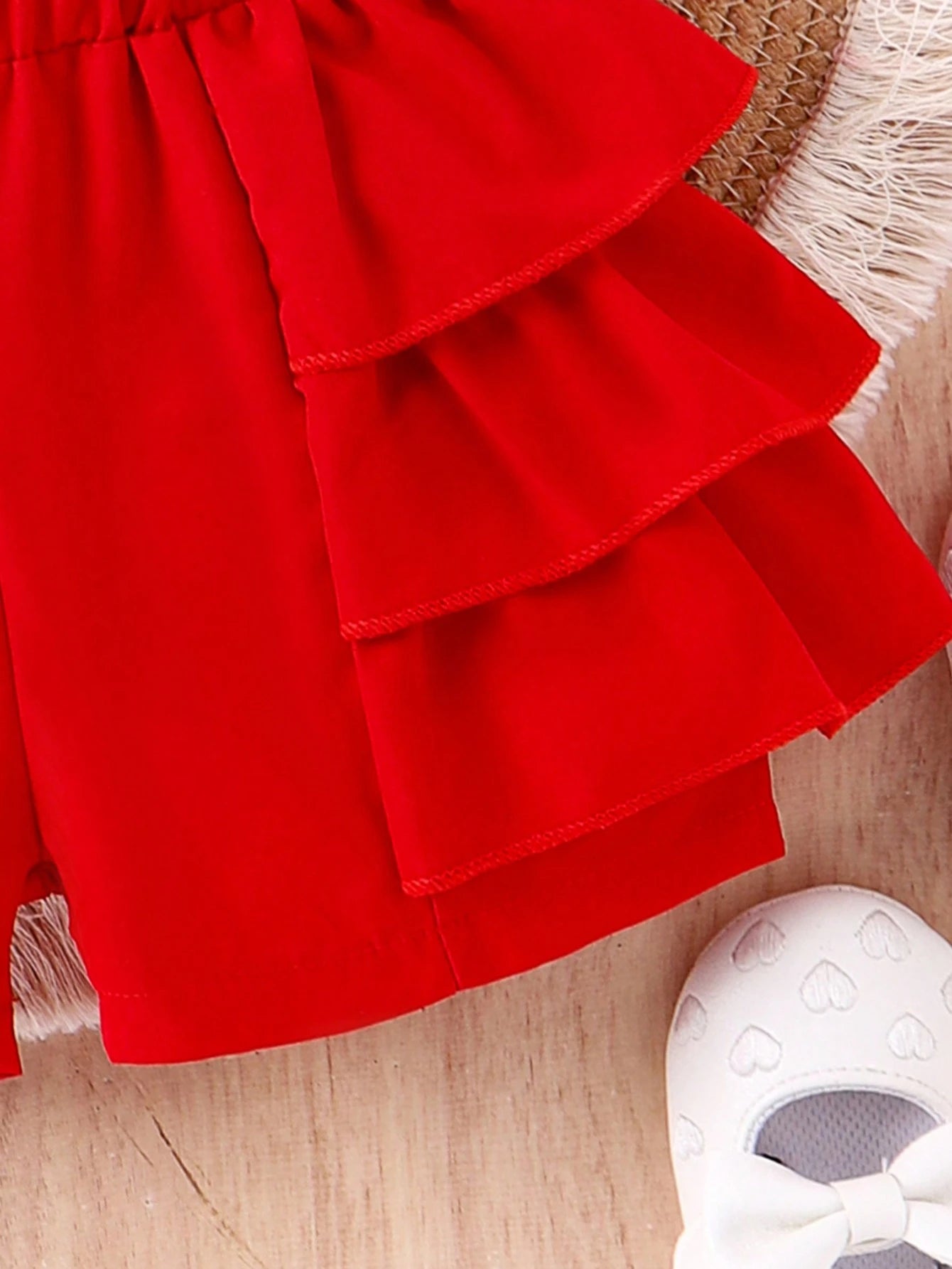 Baby Girl Bow Detail Decoration Short Strap Top And Red Shorts Set