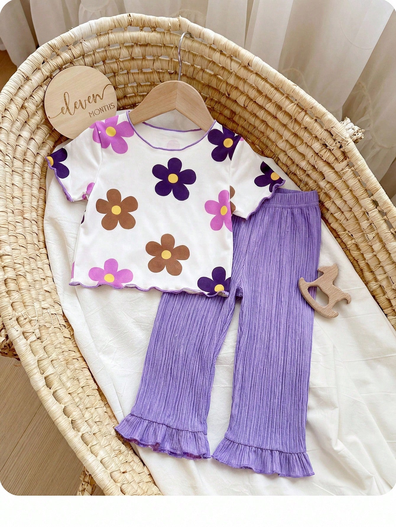 Baby Girl Floral Print Round Neck Short Sleeve T-Shirt And Pleated Pants Casual Outfit