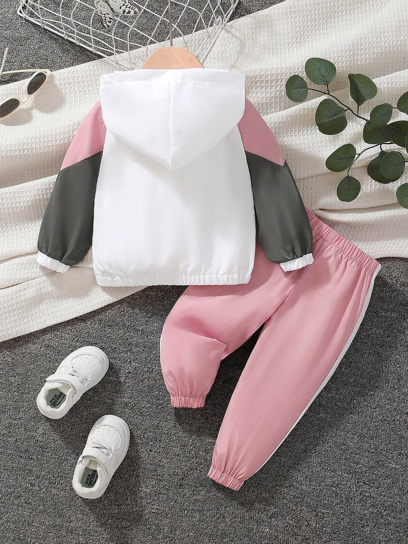 Baby Girl Simple Casual Patchwork Jacket And Pants Tracksuit Set, Early Autumn