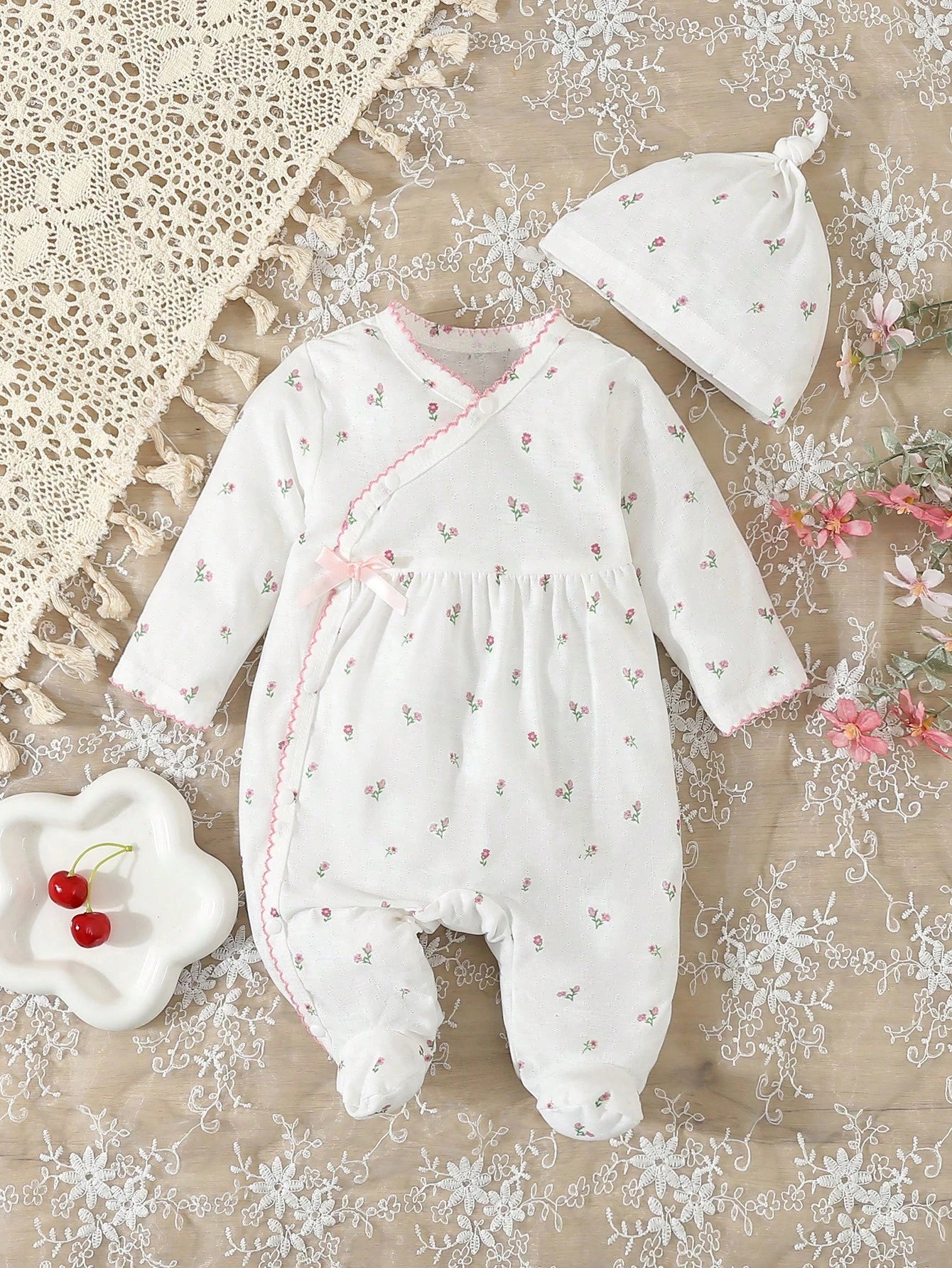 Baby Girl White Simple Long Sleeve Long Jumpsuit Home Clothes