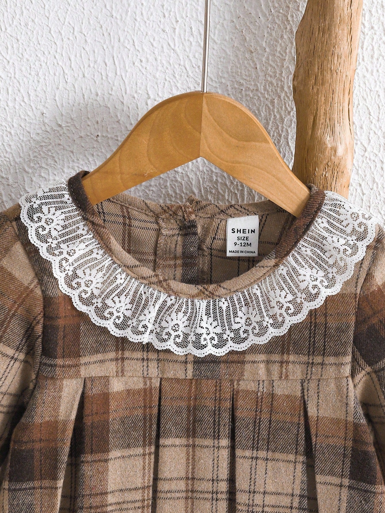 Baby Girls' Plaid Lace Trim Pleated Cute Long Sleeve Dress, Elegant Casual Suitable For Daily, Work, Vacation Fall Winter