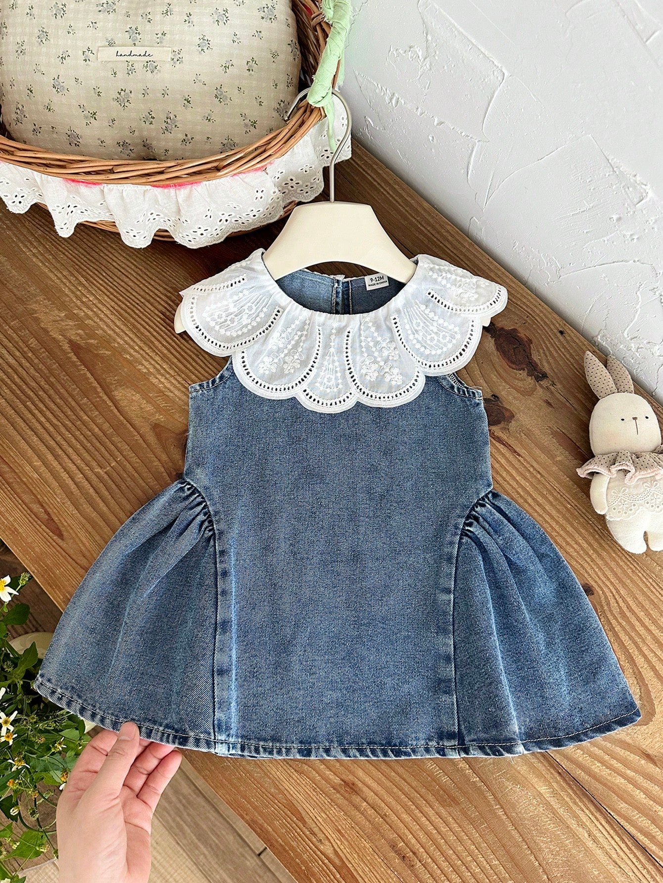 Baby Girls Summer Blue Sleeveless A-Line Dress, Peter Pan Collar, Cute Minimalist Versatile Style, Exquisite Large Turn-Down Collar, Vintage Washed Light Blue, Hem Patchwork Design, Gentle Sweet