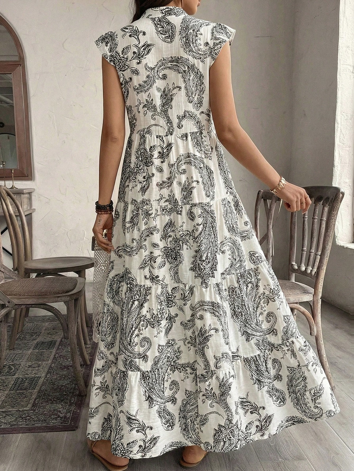 Balvessa Women's Bohemian Vacation Cashew Floral Print Cap Sleeve Elegant Dress, Suitable For Dates