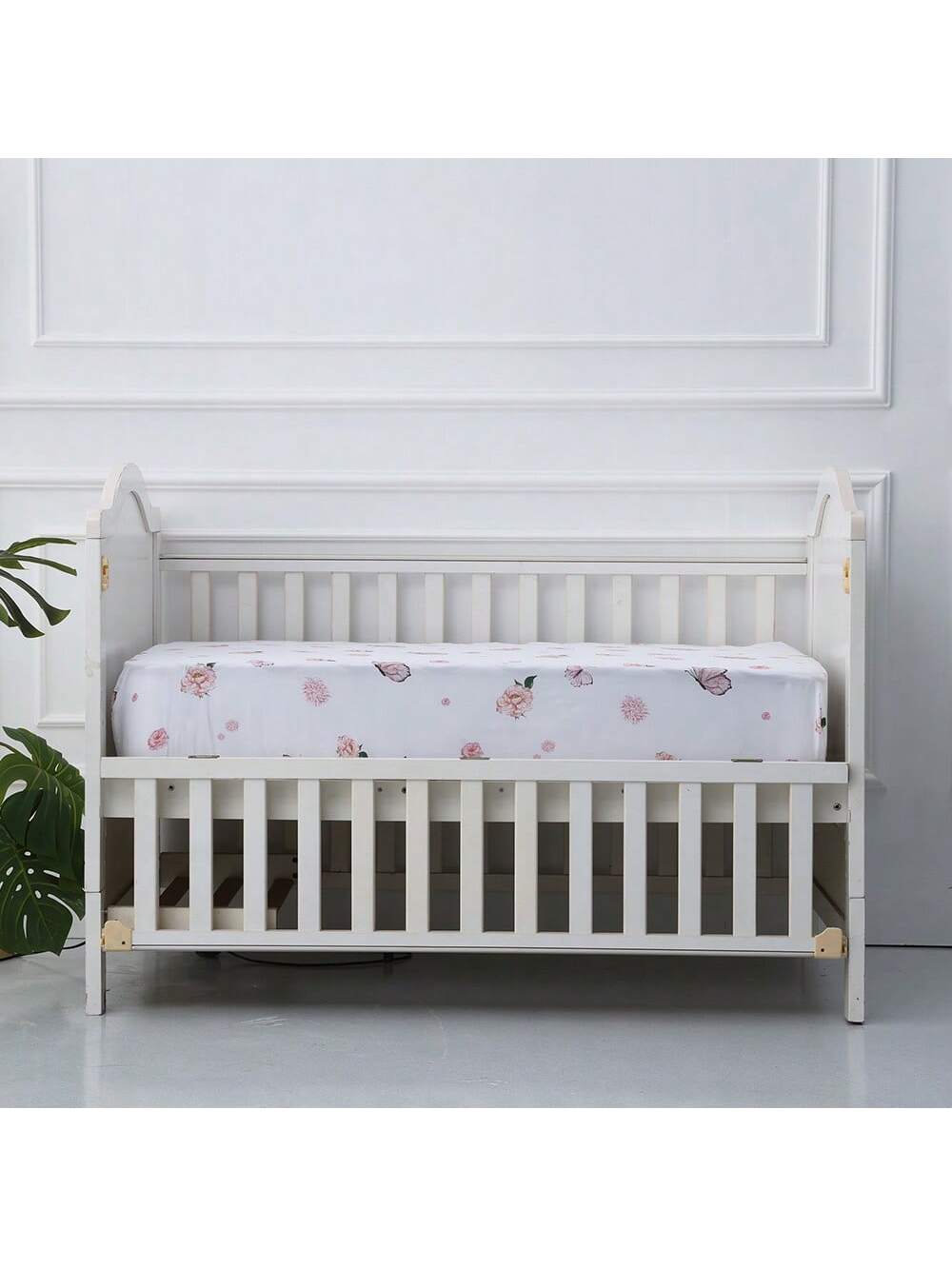 BEEWEED Crib Sheets, 4pcs Soft Sheets With Animal&Flowers Butterfly Prints, For Crib And Mattress, Crib Sheet For Boys And Girls, Super Soft Microfibre Crib Sheet Set, Breathable Cot Sheet, For Cot An
