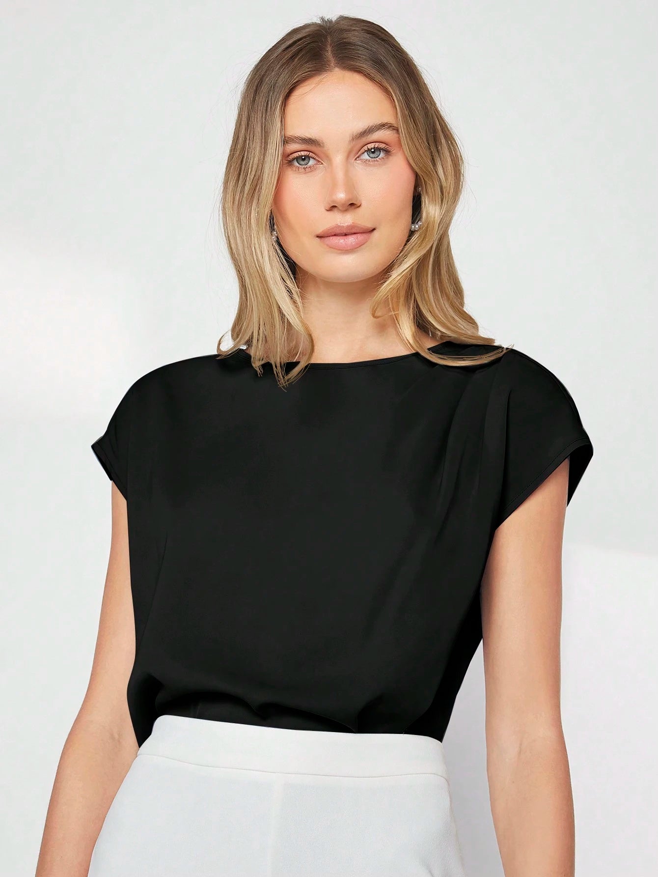BizChic Women's Solid Color Batwing Sleeve Asymmetric Black Blouse,Summer Casual Elegant Office Wear,Simple Fashionable Business Basic Urban Commute Style