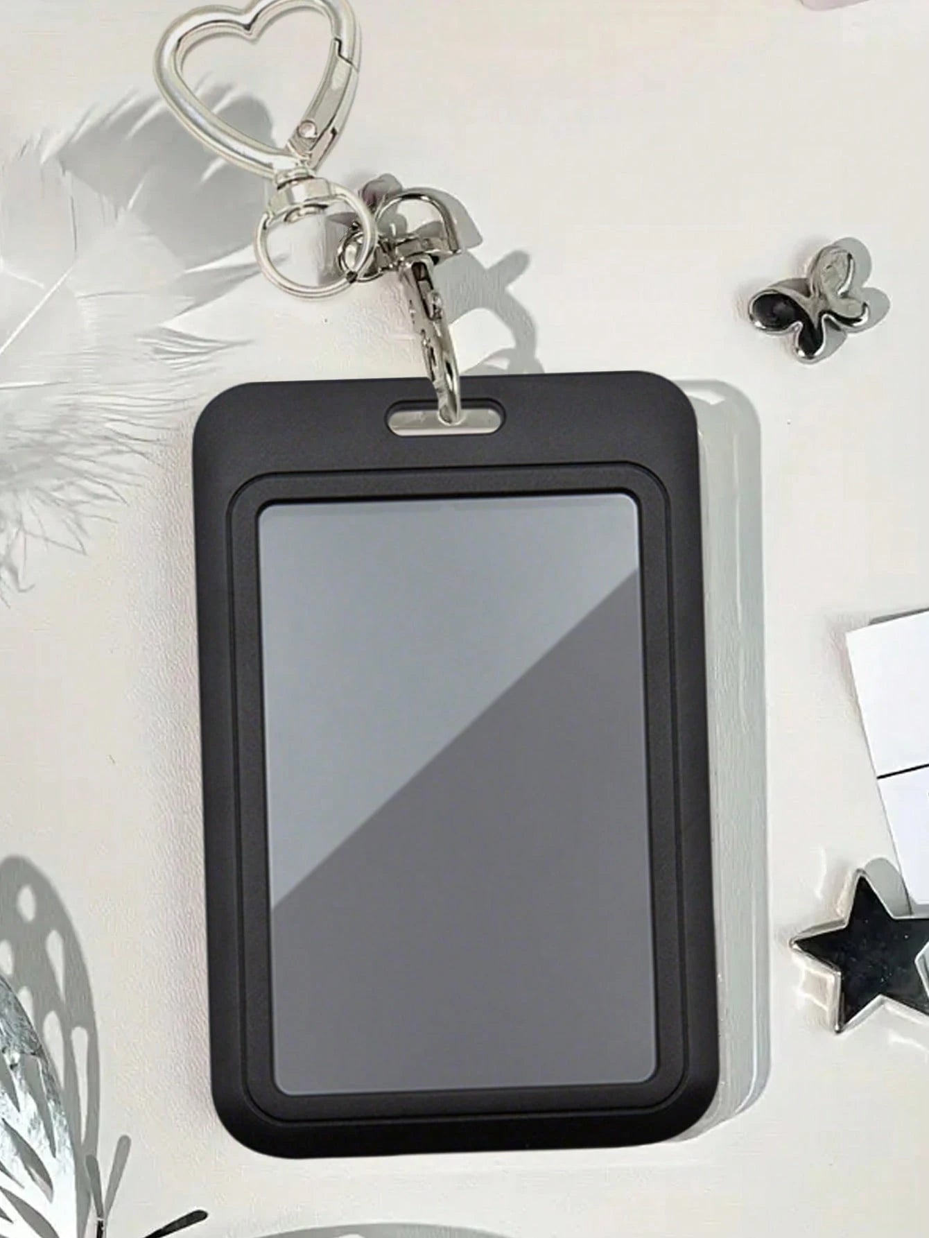 Black Card Holder With Heart-Shaped Pendant, Can Be Used As Bag Charm, Keychain, Holds ID, Membership Cards, Photos, And More, Protective Function, Suitable For Daily Use, Decoration, Or Gift For Frie