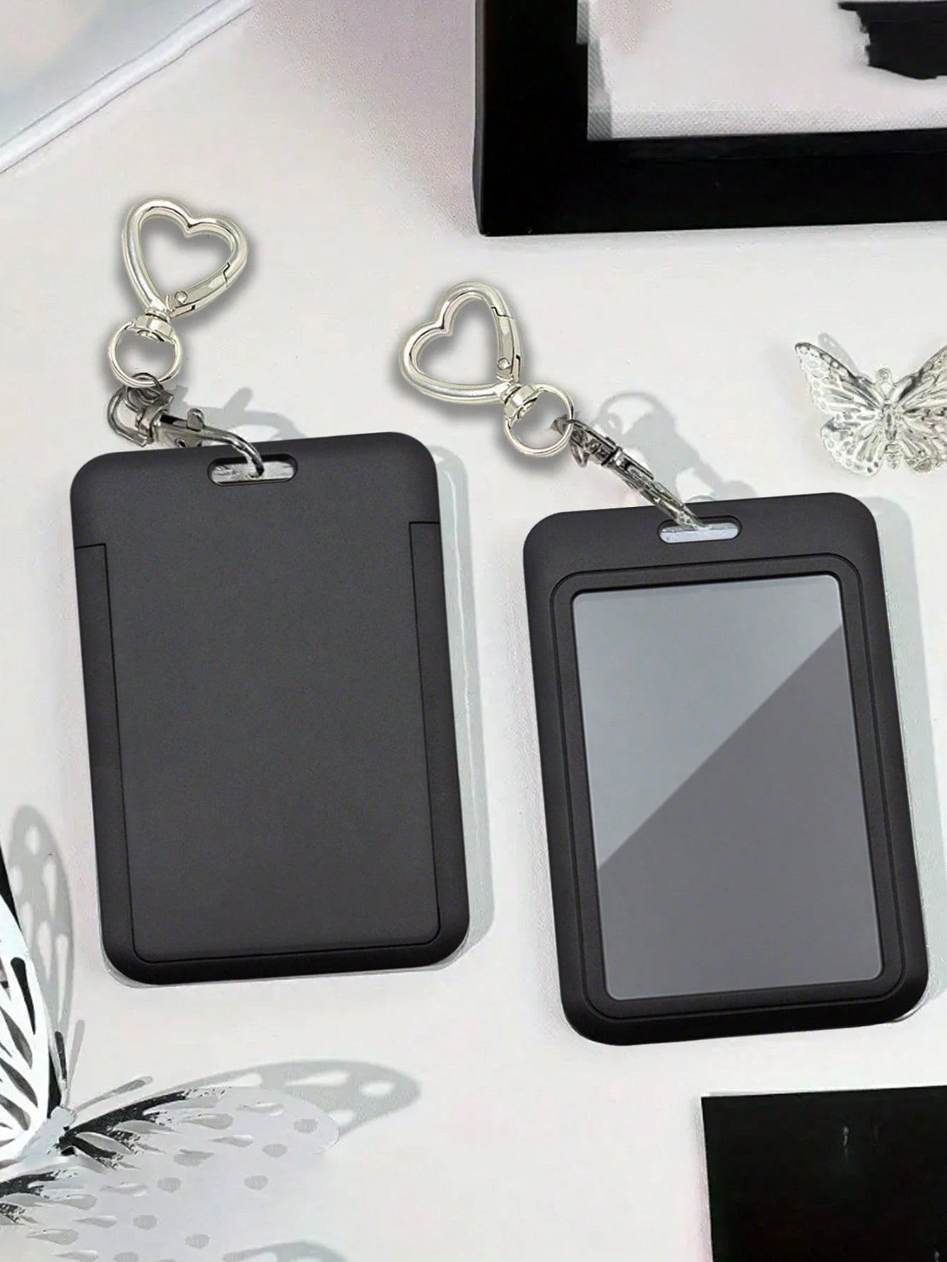 Black Card Holder With Heart-Shaped Pendant, Can Be Used As Bag Charm, Keychain, Holds ID, Membership Cards, Photos, And More, Protective Function, Suitable For Daily Use, Decoration, Or Gift For Frie