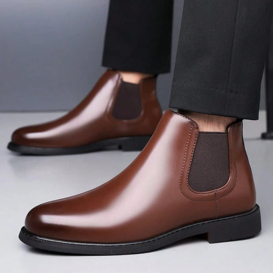 Boots For Men, Retro Chelsea Boots Casual Vintage Fashion Black Boots Slip On Vintage British Style All-Match Short Boots, New High-Top Motorcycle Boots, Versatile Casual Shoes, Korean Style, British