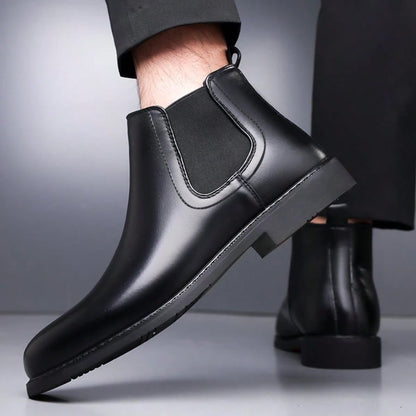 Boots For Men, Retro Chelsea Boots Casual Vintage Fashion Black Boots Slip On Vintage British Style All-Match Short Boots, New High-Top Motorcycle Boots, Versatile Casual Shoes, Korean Style, British