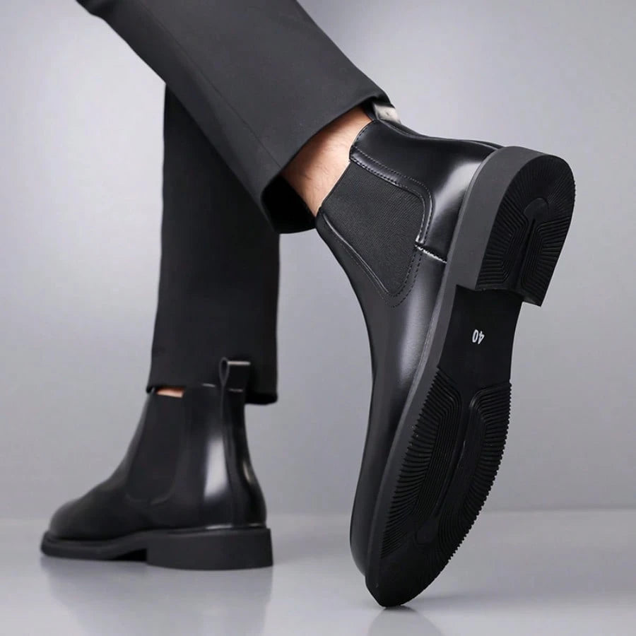 Boots For Men, Retro Chelsea Boots Casual Vintage Fashion Black Boots Slip On Vintage British Style All-Match Short Boots, New High-Top Motorcycle Boots, Versatile Casual Shoes, Korean Style, British