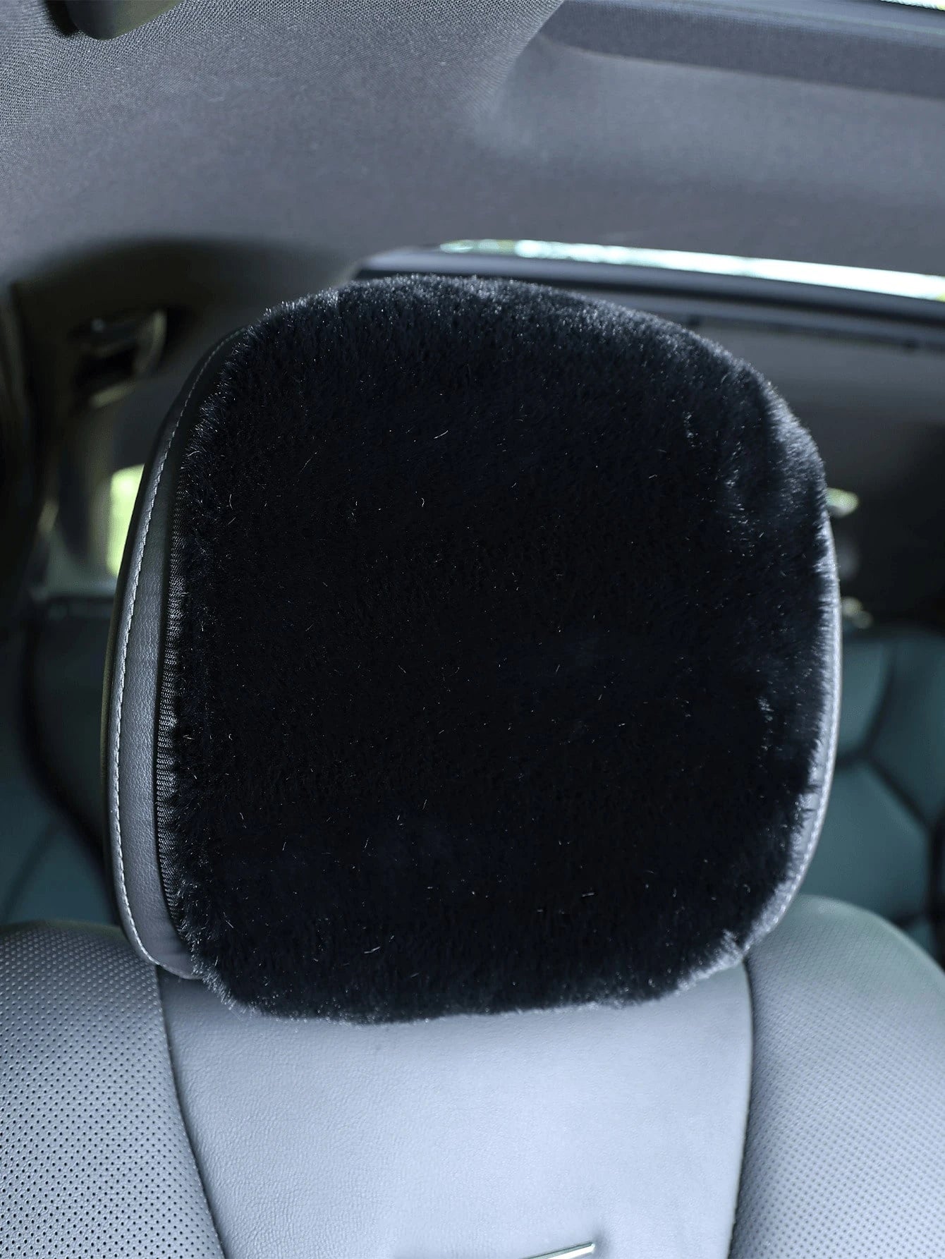 Car Plush Pillowcase Anti Slip And Warm All Year Round Universal