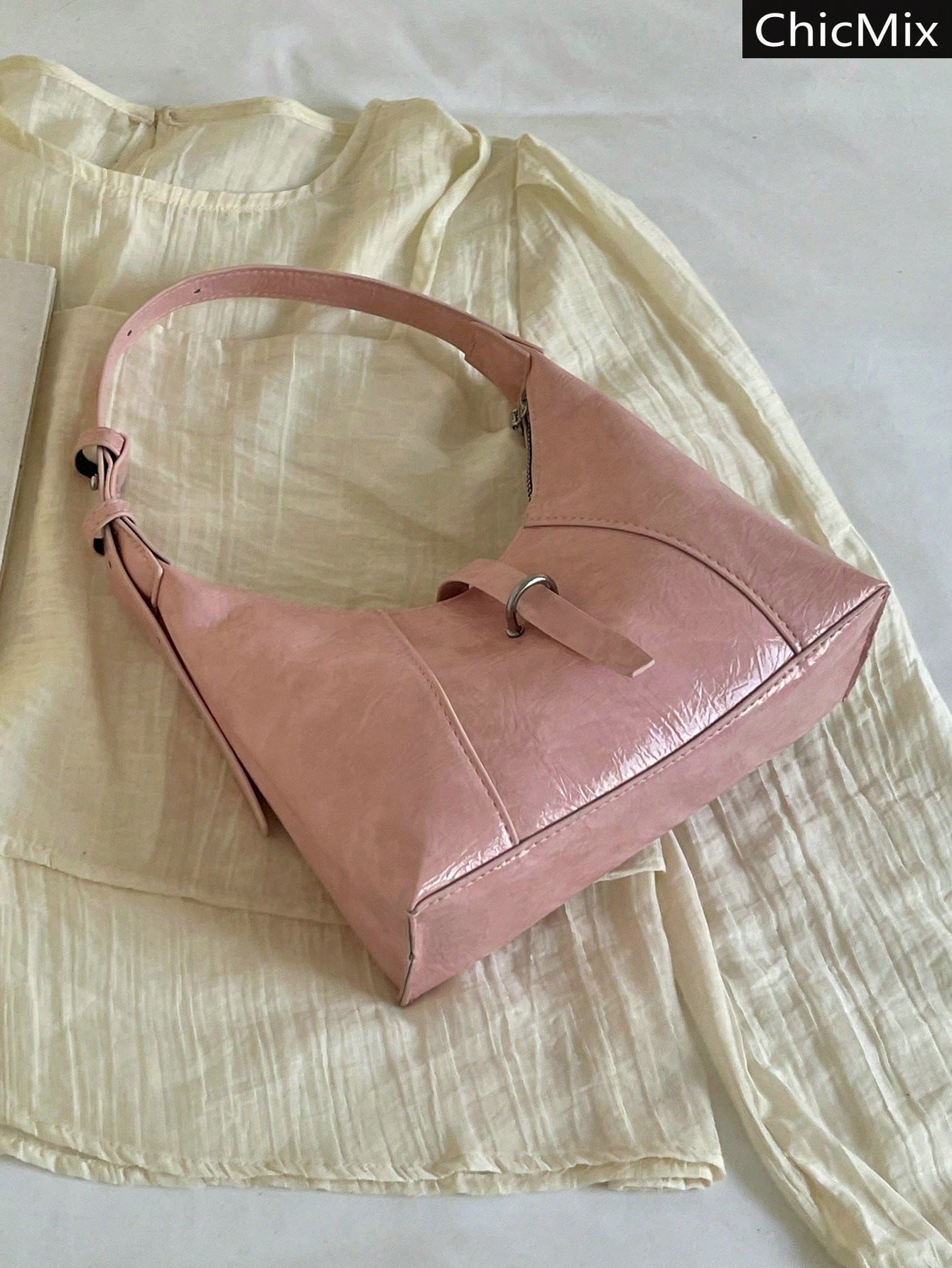 Classic Versatile Lacquered Solid Color Buckle Practical Texture Women's Shoulder Bag, Suitable For Shopping, Wallet, Young Women, College Students, Newcomers, White-Collar Workers. They Are Perfect F