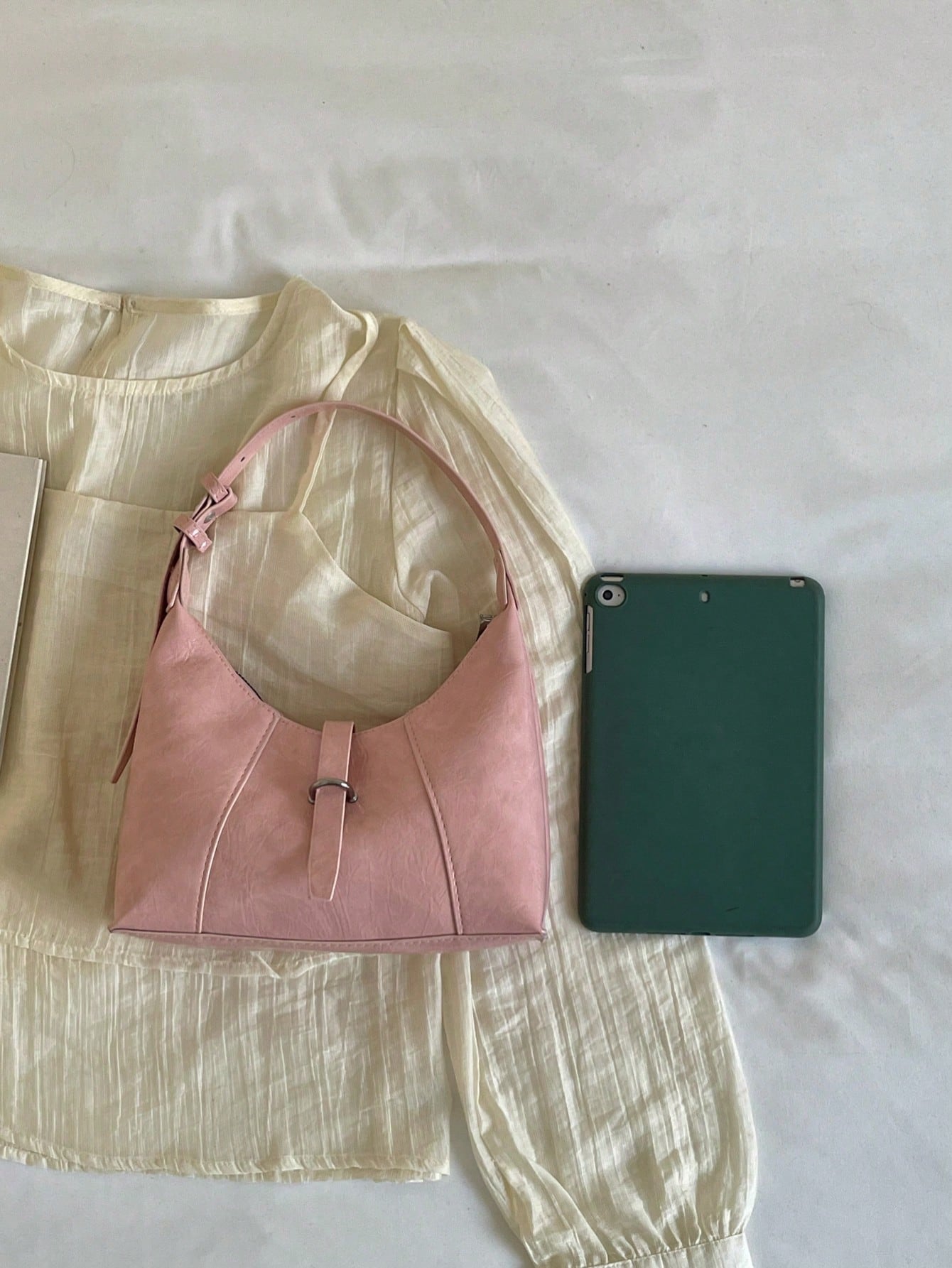 Classic Versatile Lacquered Solid Color Buckle Practical Texture Women's Shoulder Bag, Suitable For Shopping, Wallet, Young Women, College Students, Newcomers, White-Collar Workers. They Are Perfect F