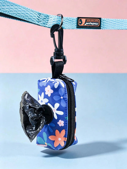 Convenient Bag With 4pcs Random Garbage Bags, Pet Waste Picker With Plastic Bags, Dog Poop Bags, Printed Design, Dog Accessories, Dog Poop Bags, Small Garbage Bag Holder, Leak-Proof Pet Waste Bags, Ou