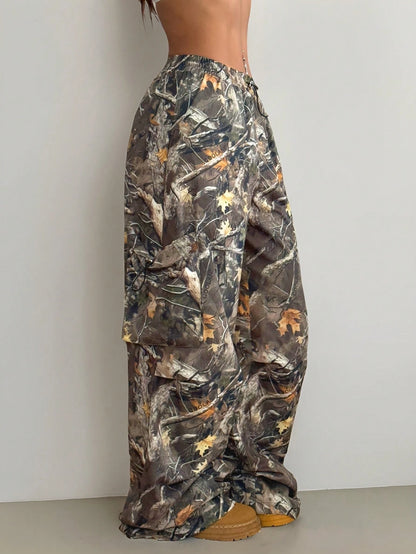 Coolane Women's & Men's Pink Camo Baggy Parachute Pants,Summer Y2K Rave Music Festival Streetwear Chic Tree Branch Pattern Forest Camo Comfortable Pants